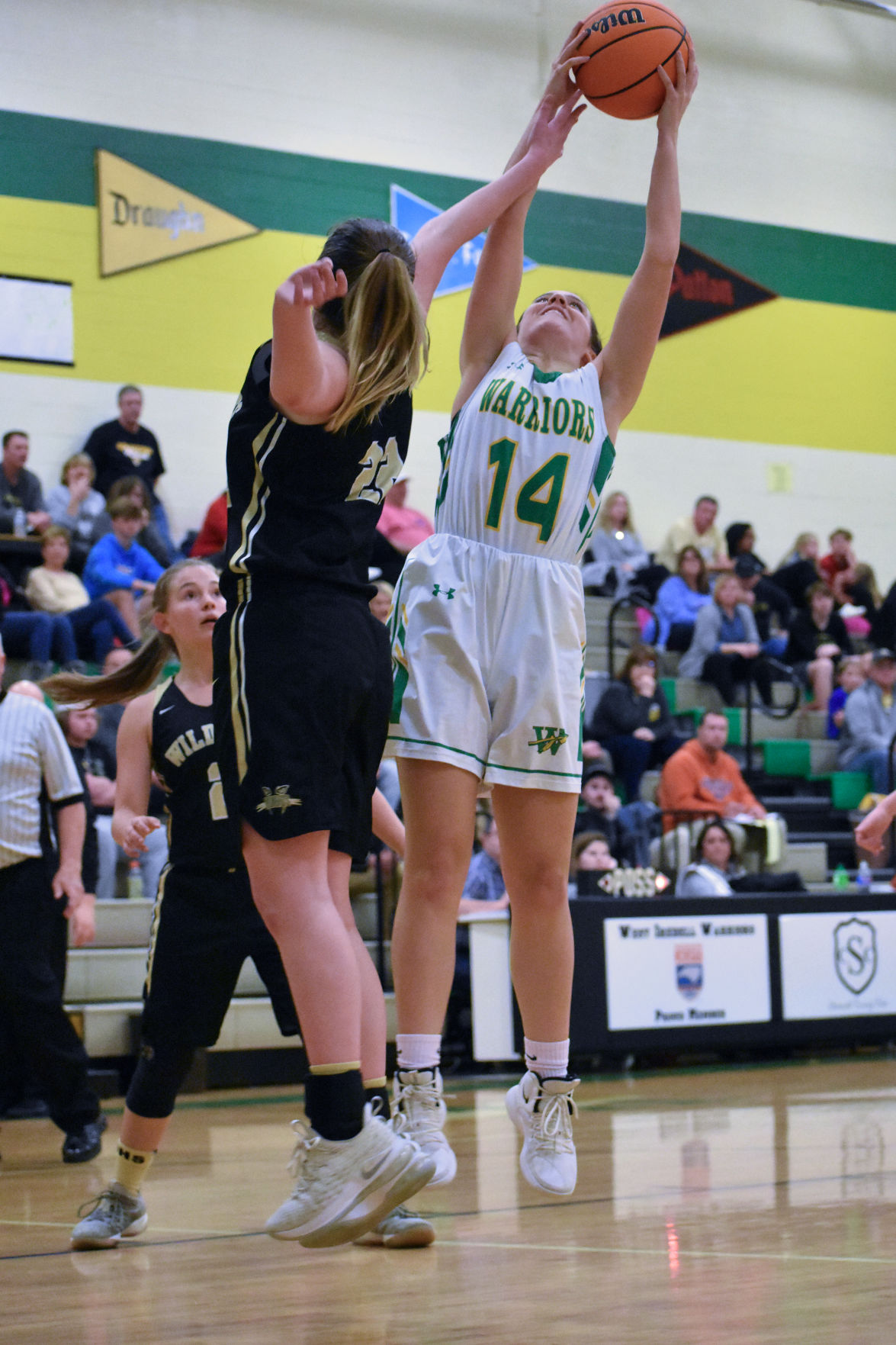 West Iredell-Draughn basketball 4.JPG